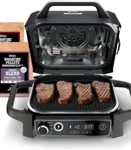 NINJA Woodfire Series 7-in-1 Portable Outdoor Grill & Smoker